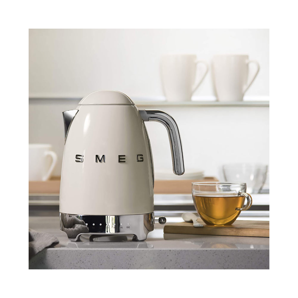 Smeg 360 Swivel Base Electric Kettle 1700ml Cream