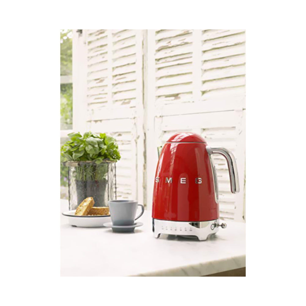 Smeg 360 Swivel Base Electric Kettle 1700ml Red