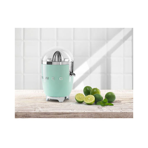 Smeg Retro Style Citrus Juicer 600ml Pastel Green