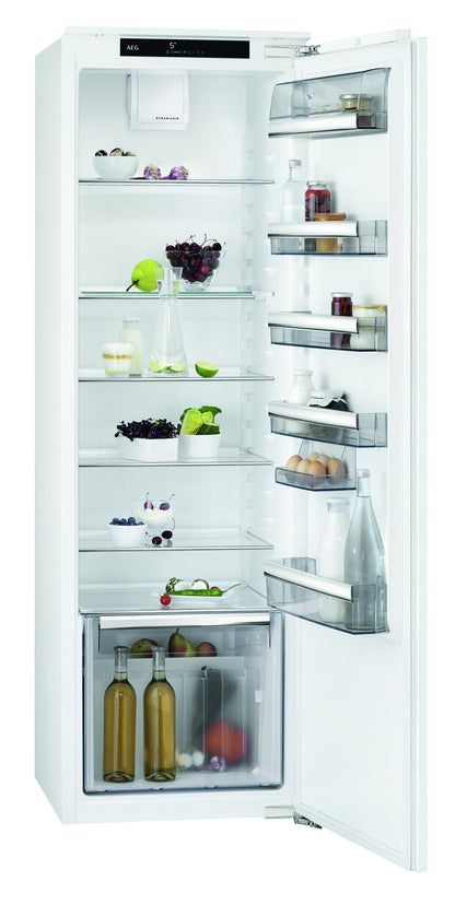 AEG Built-in Refrigerator 310 Litre, No-Frost, inverter Compressor, Tempered glass, Digital Control, White, SKE81811DC