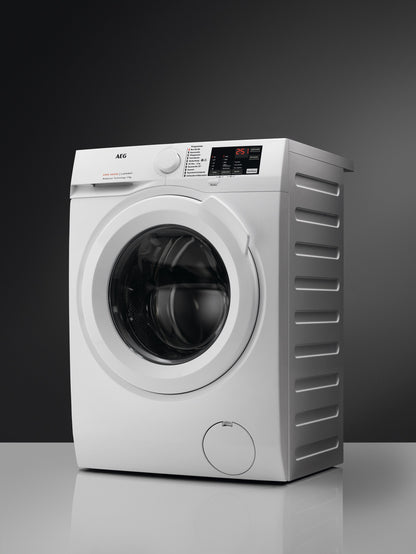 AEG Standalone Frontload Washer 7 Kg, Free standing, Prosense technology, Stain Removal, Eco Wash, White, LFW6I7261B
