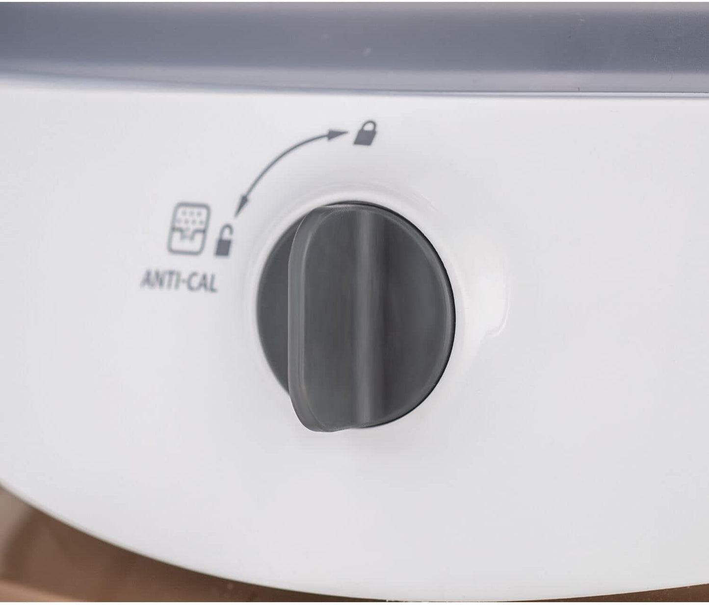 Black + Decker Twin Pole Garment Steamer, 2400W, White, GST2400-B5