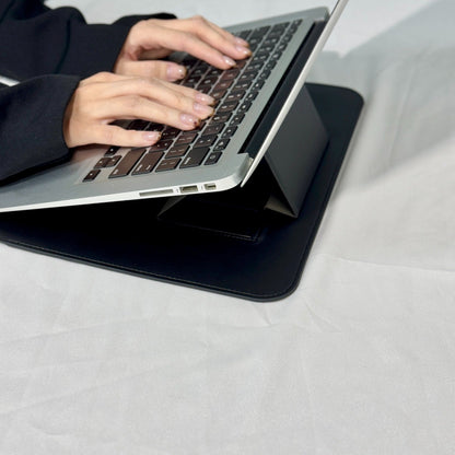 Infinyty Eleve Leather MacBook Case, Black