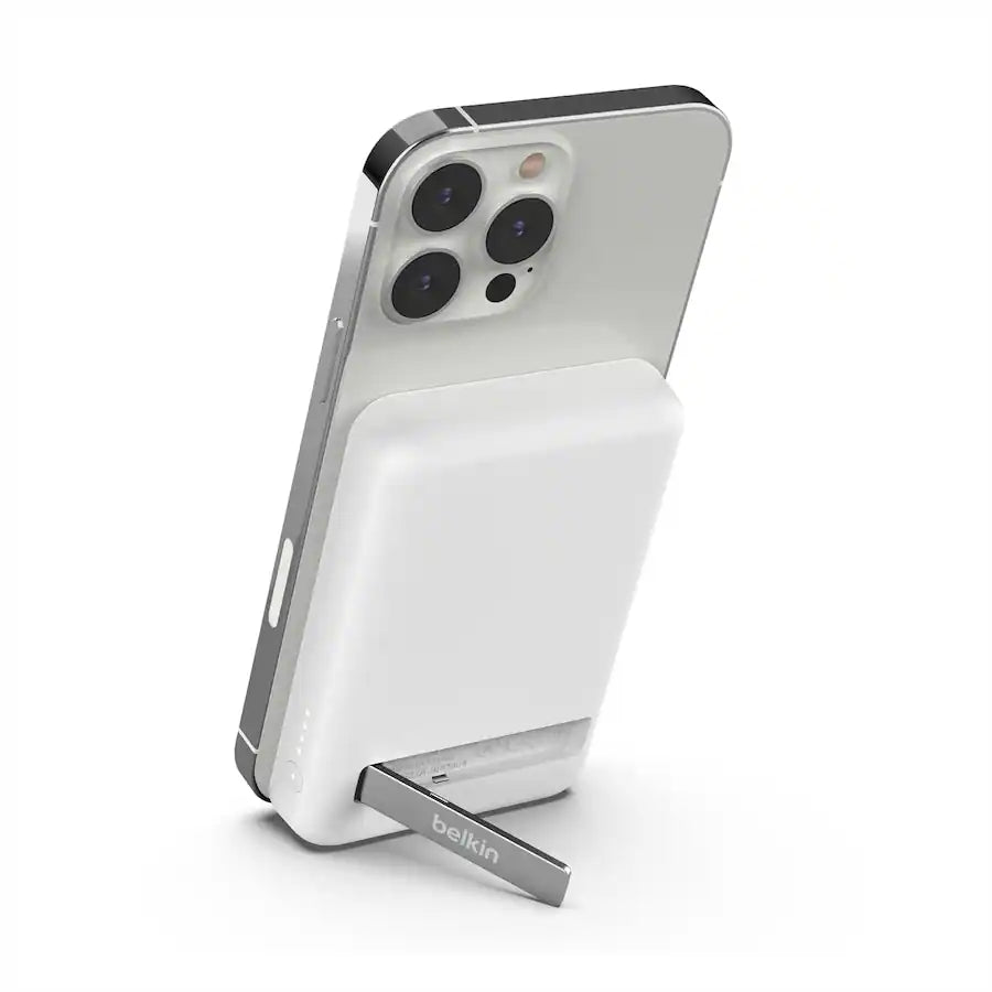 Belkin Magnetic Wireless Power Bank 5000mAh with Stand – White